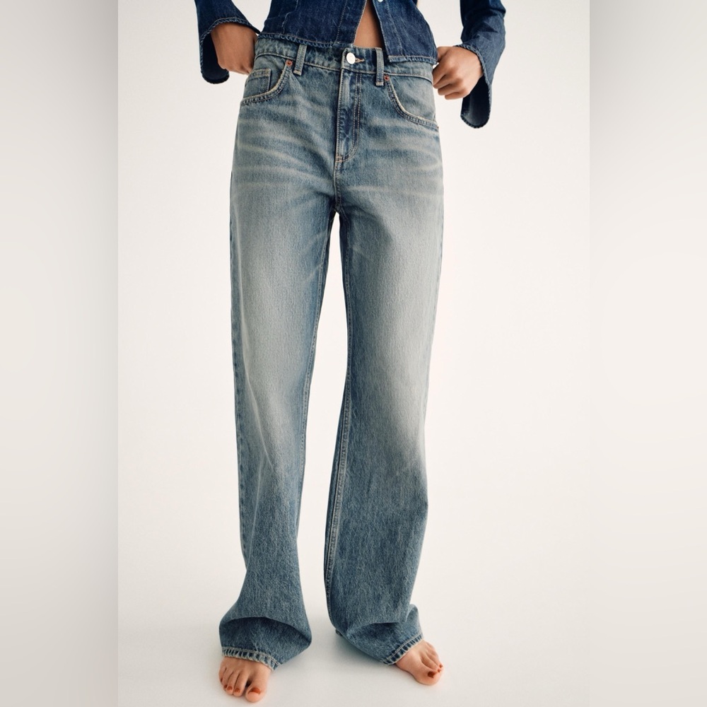 Zara Full Length Mid-Rise Wide Leg Jeans